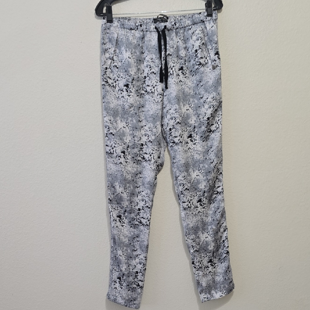 Maison Scotch Black and White Patterned Joggers Size M (1) See‎ Measurements